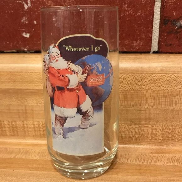 Vintage Coca Cola Christmas Santa Glass Set of 2 - Picture 1 of 5